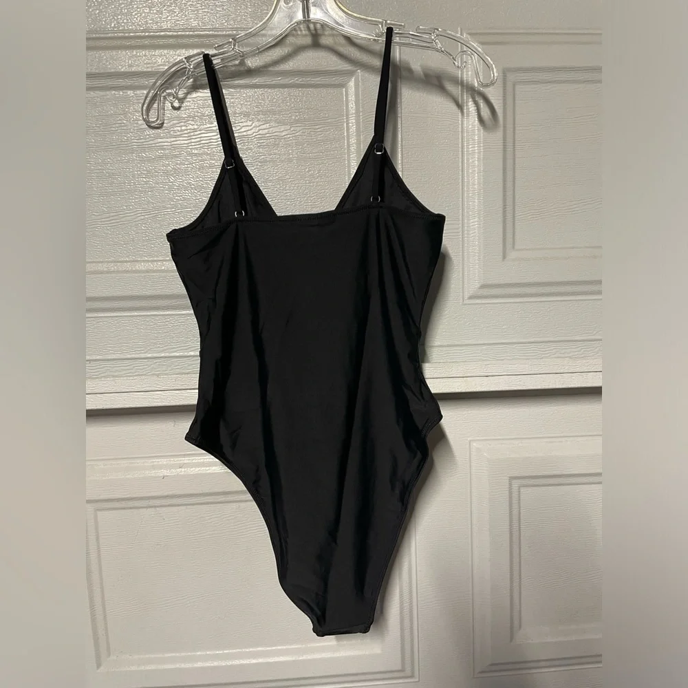 Women’s One Piece Swimsuit - Picture 3 of 5